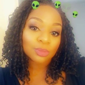 Meet your Posher, Kenan